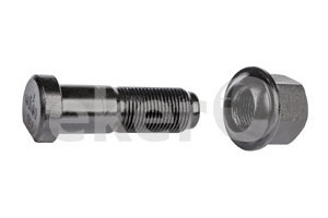WHEEL STUD